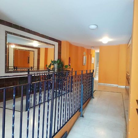 Triana Ruisenor Apartamento Sevilha Exterior foto