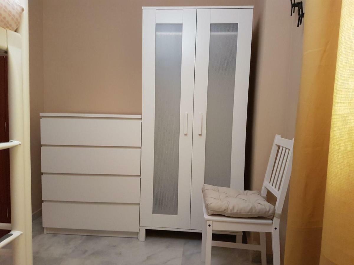 Triana Ruisenor Apartamento Sevilha Exterior foto