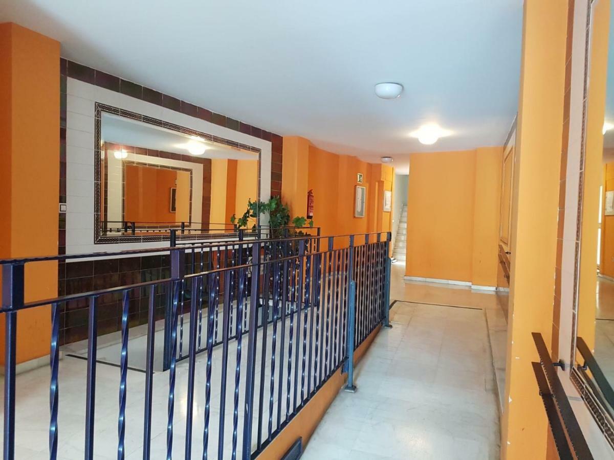 Triana Ruisenor Apartamento Sevilha Exterior foto